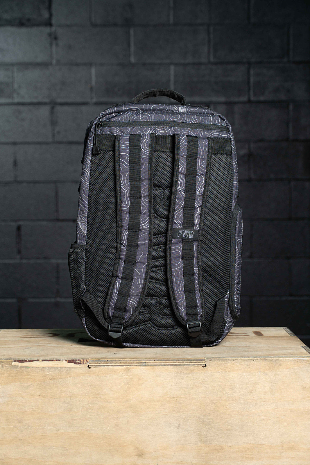 V2 Topography backpack black (pre-sale)