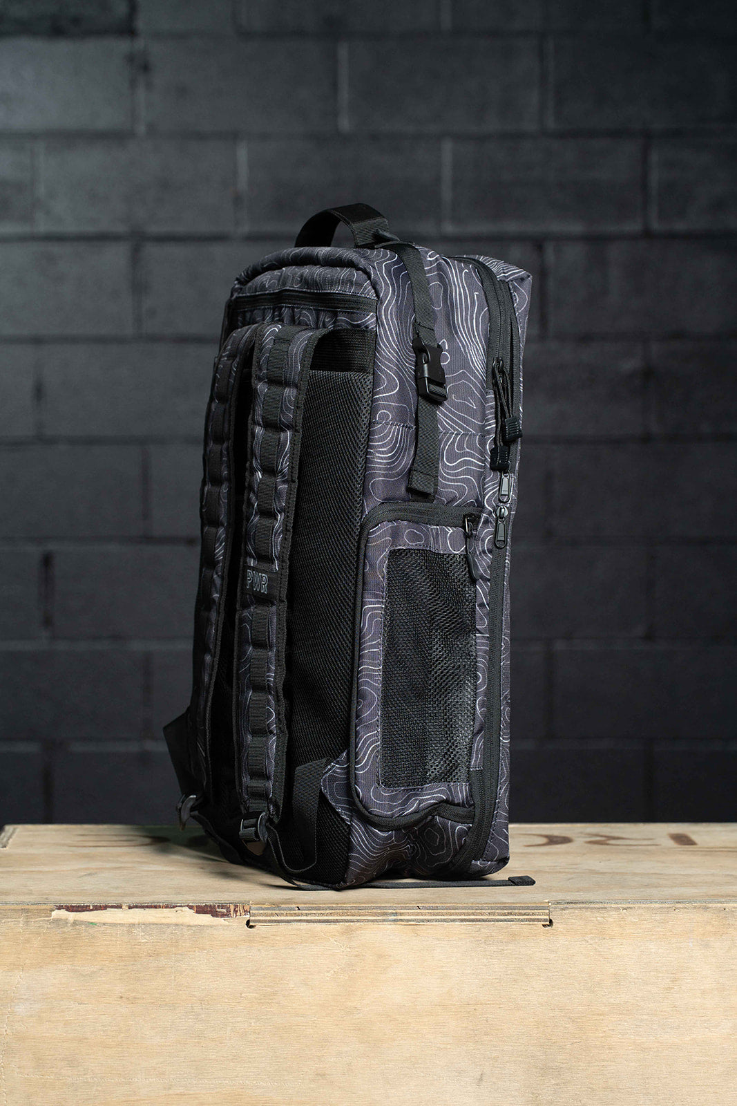 V2 Topography backpack black (pre-sale)