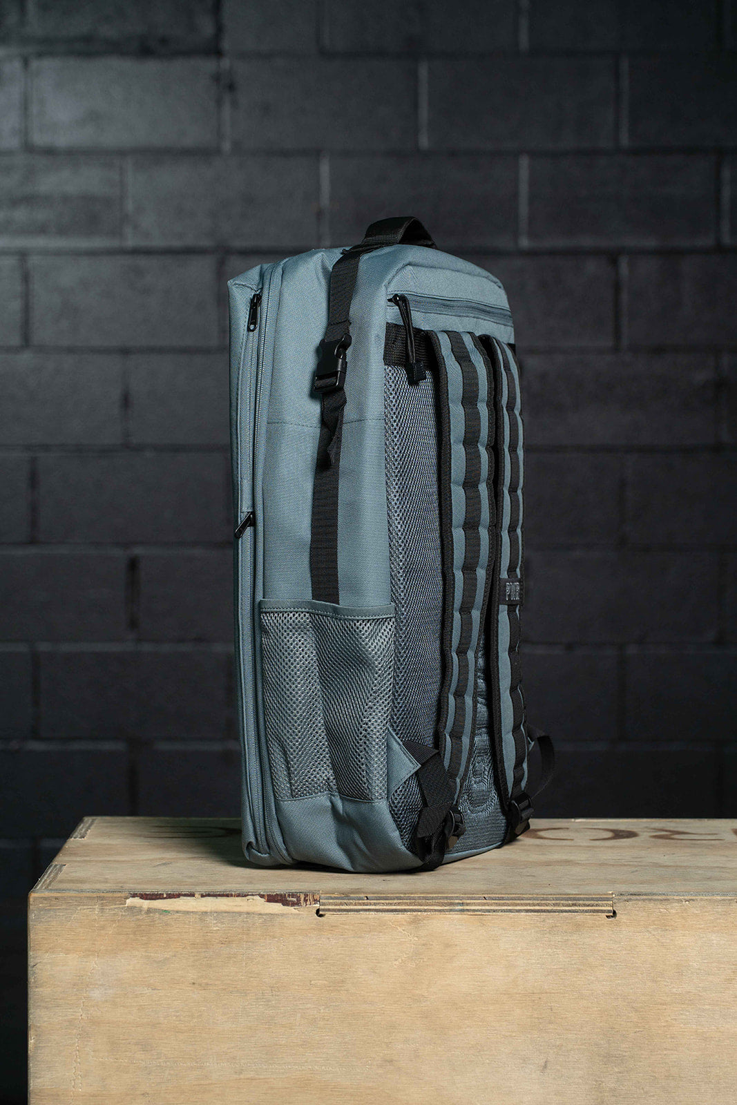 V2 Backpack slate grey (Pre-Sale)