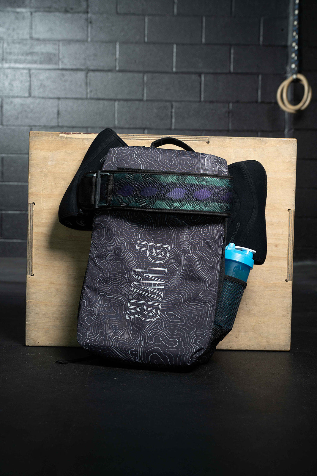 V2 Topography backpack black (pre-sale)