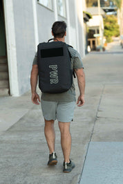 V2 backpack solid black (pre-sale)