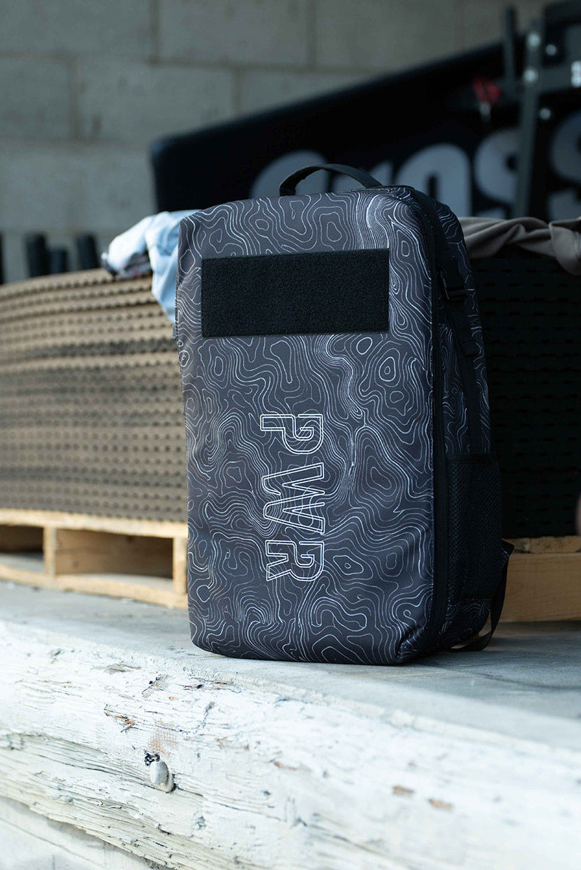 V2 Topography backpack black (pre-sale)
