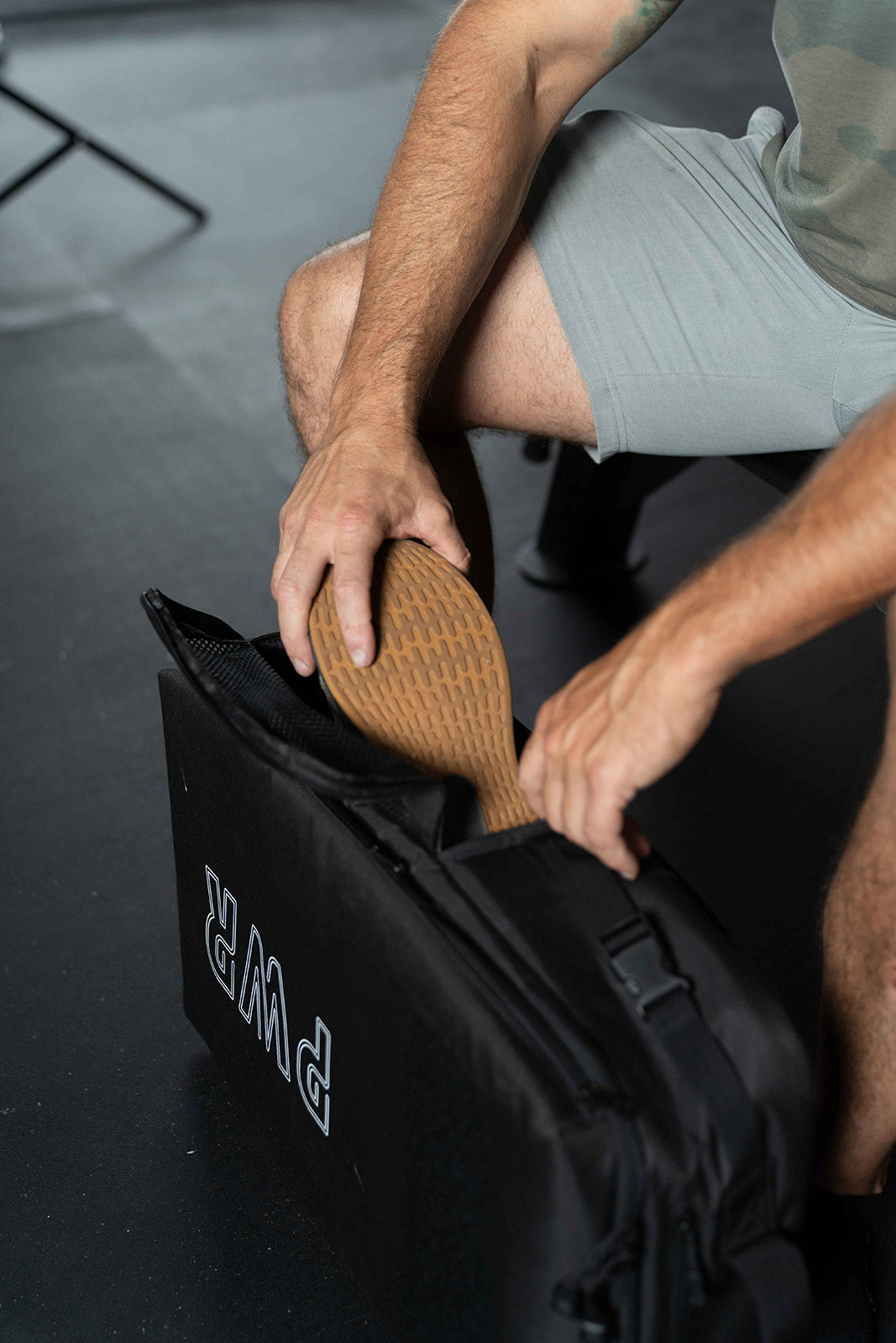 V2 backpack solid black (pre-sale)