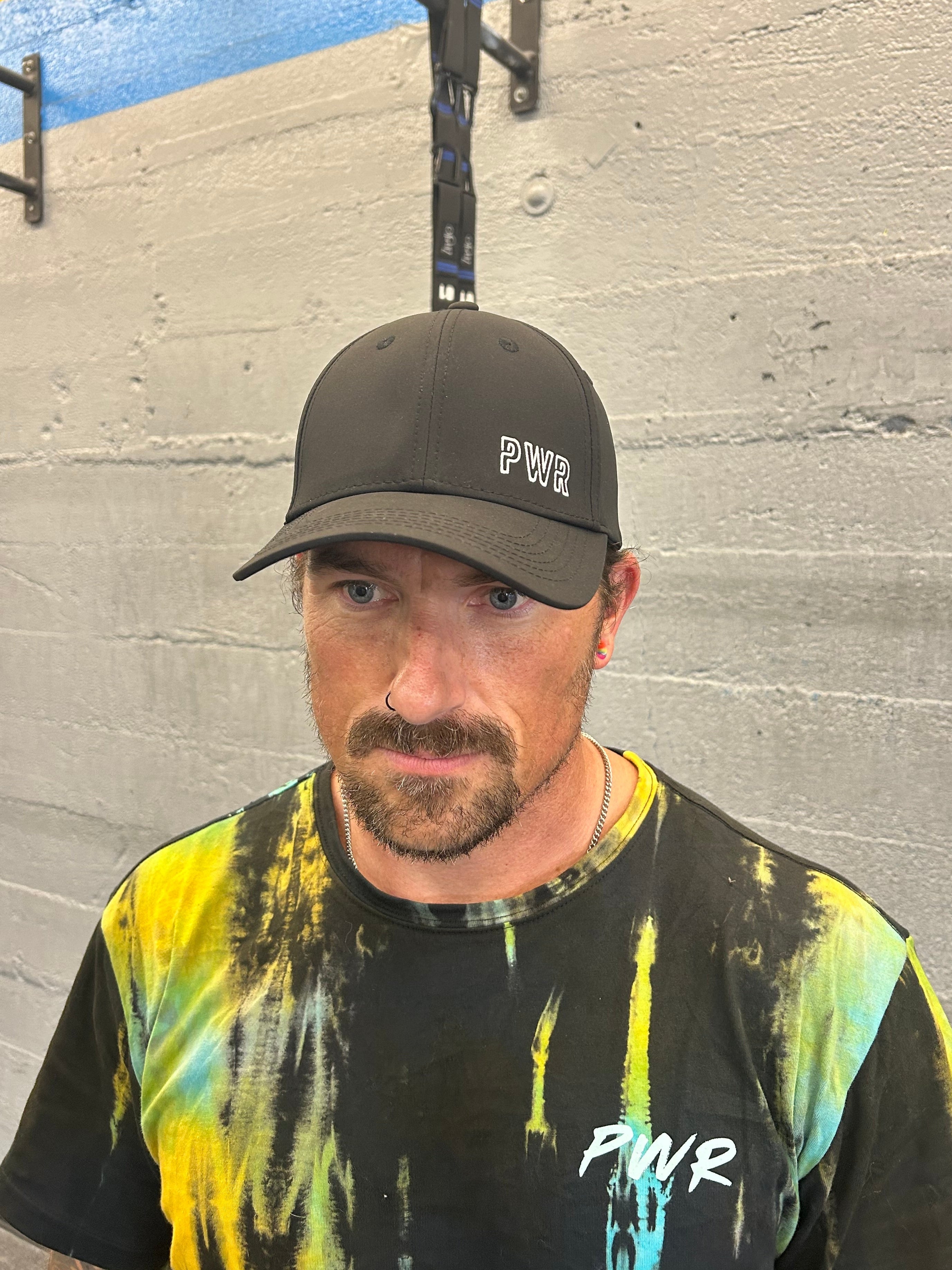 Black Eco-Performance hat.