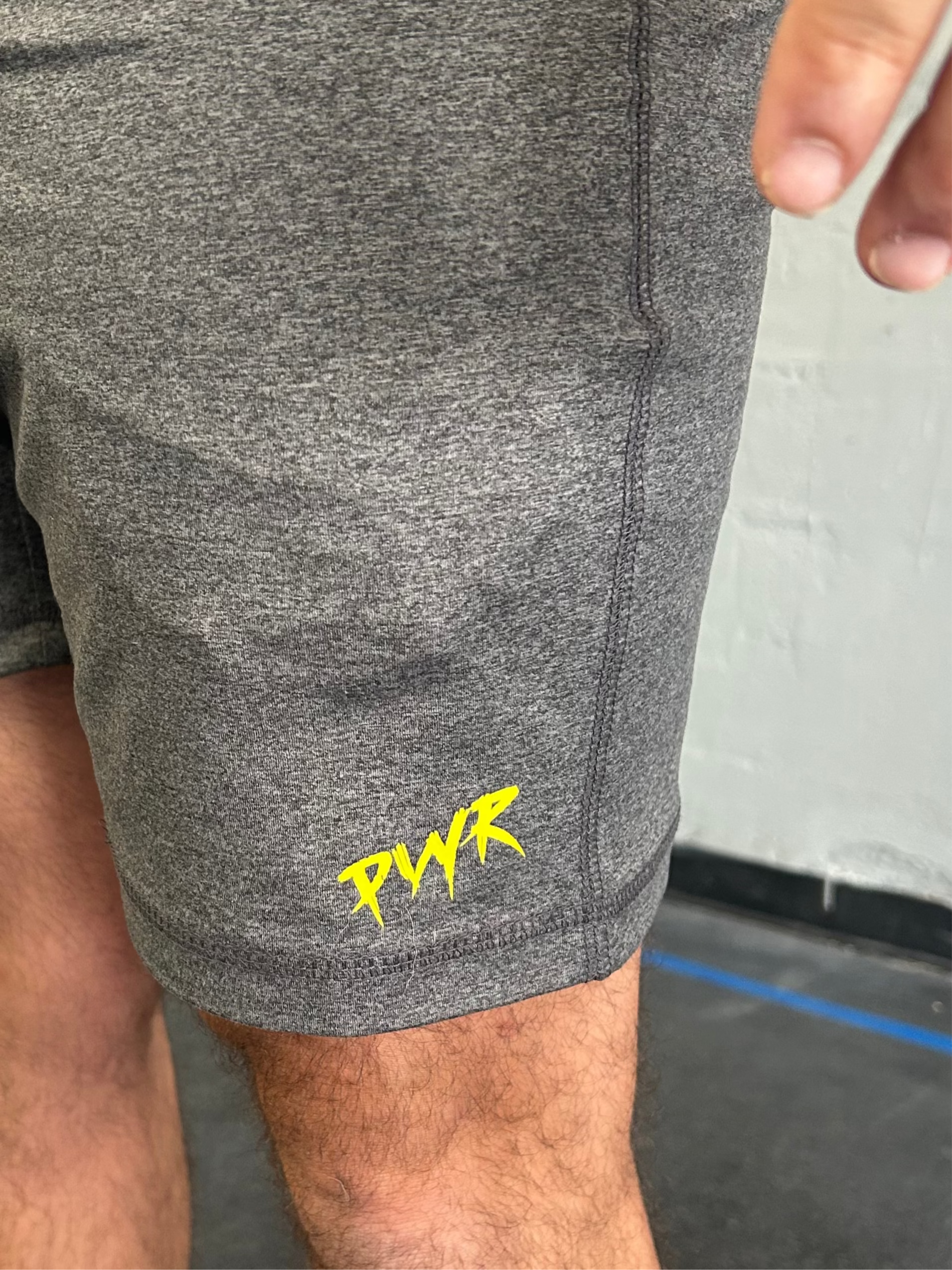 Smooth Hustle Short Dark Gray - Yellow Logo