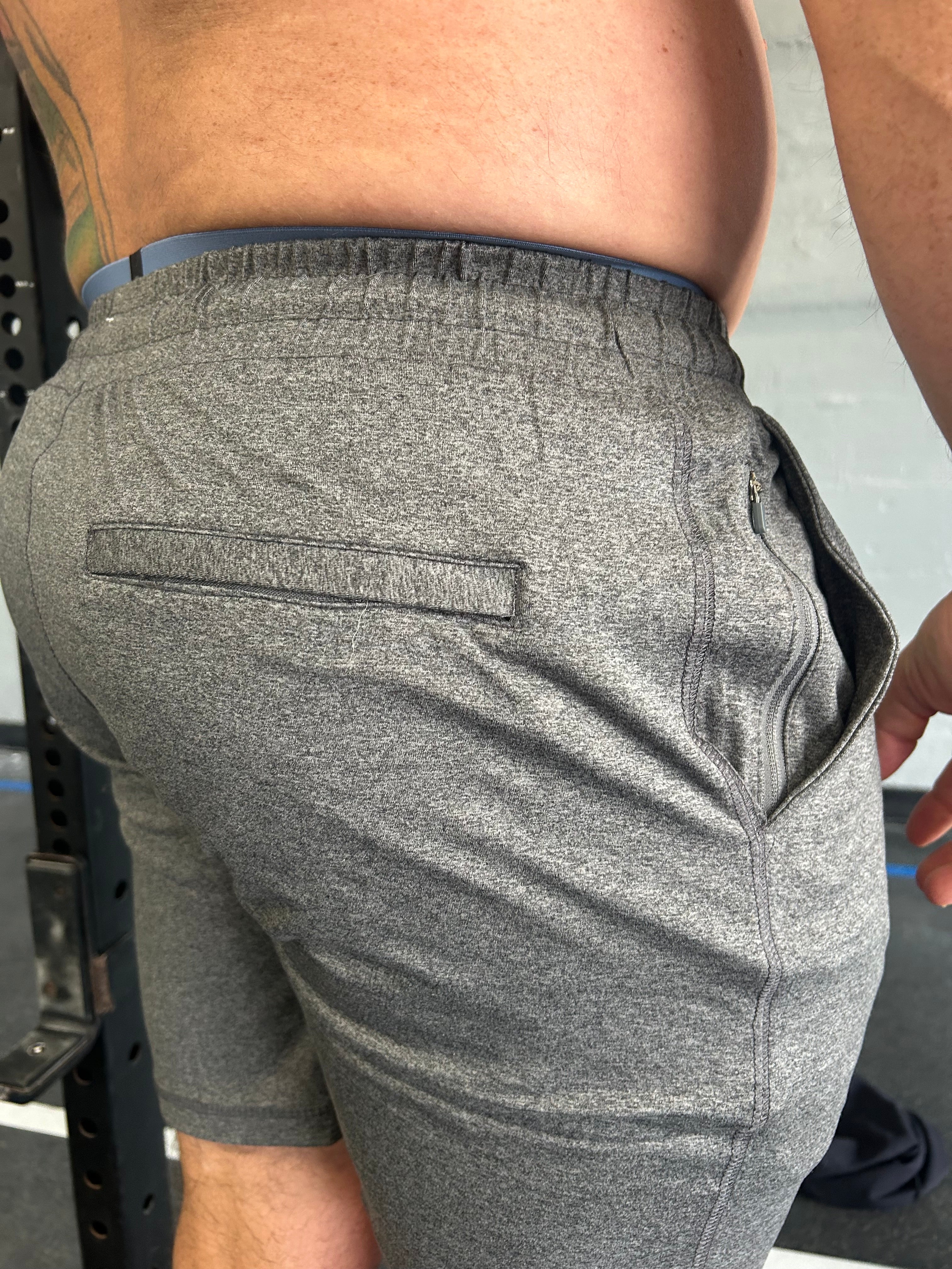 Smooth Hustle Short Dark Gray - OG logo