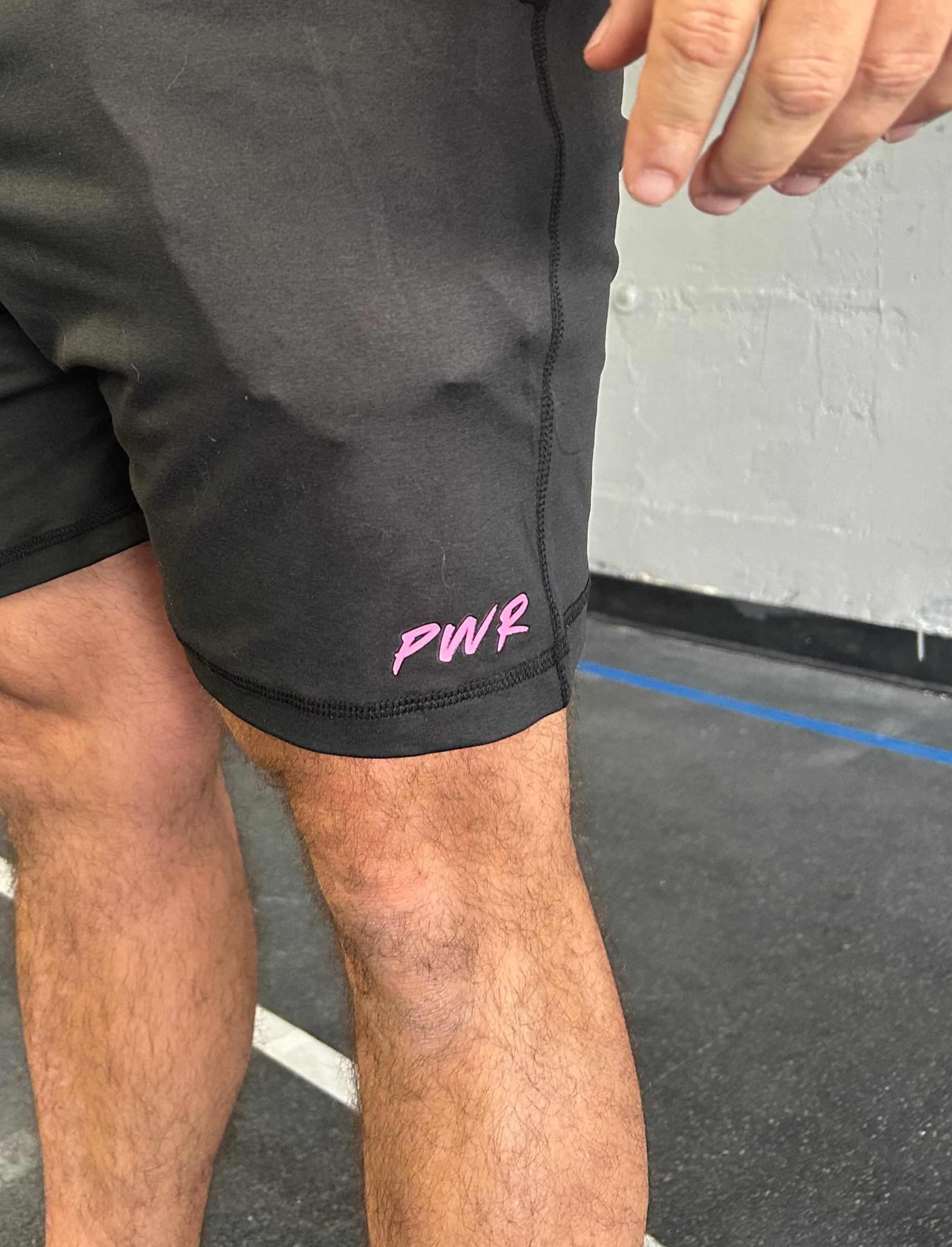 Smooth Hustle short Black- Pink Logo